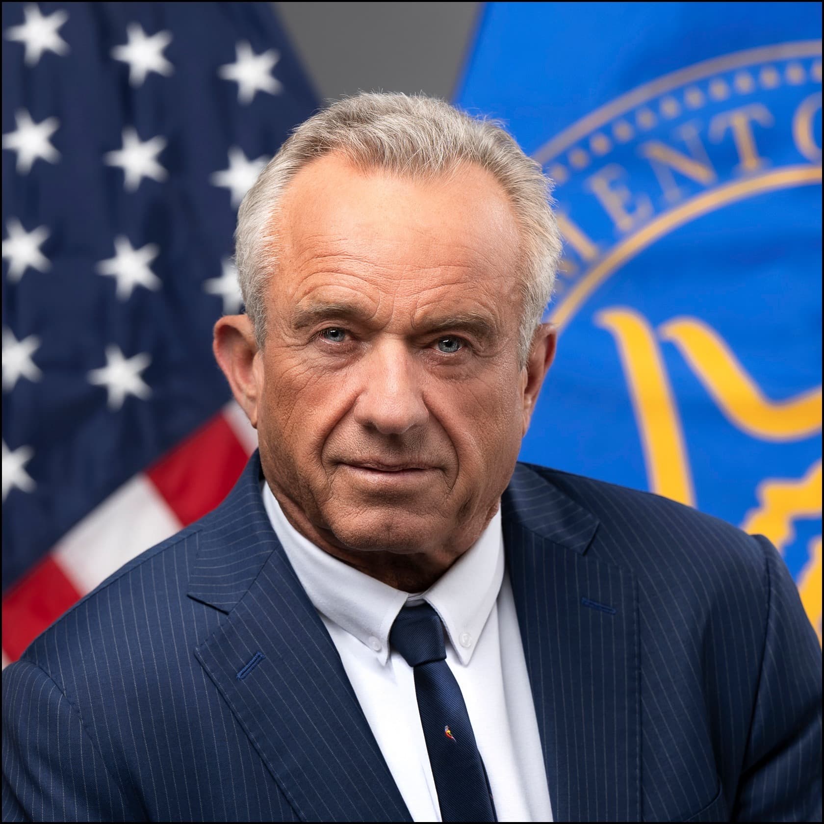 Official HHS portrait of Robert F. Kennedy Jr.